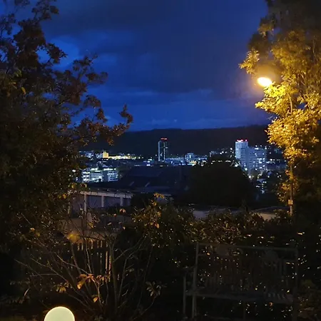 Schoene Mit Ausblick Und Gartensitzplatz Lejlighed *
